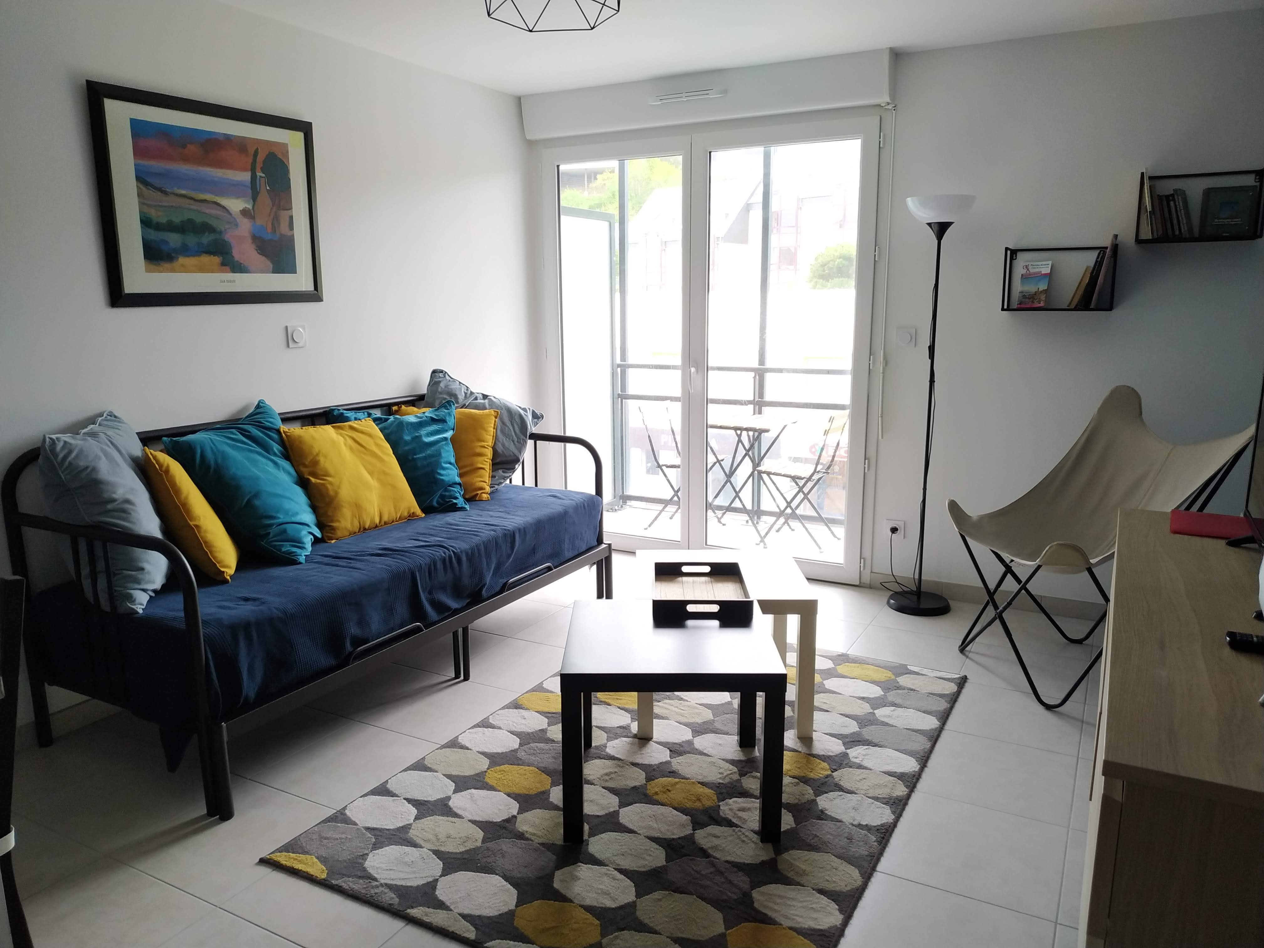 Séjour lumineux – Appartement T2 Perros-Guirec